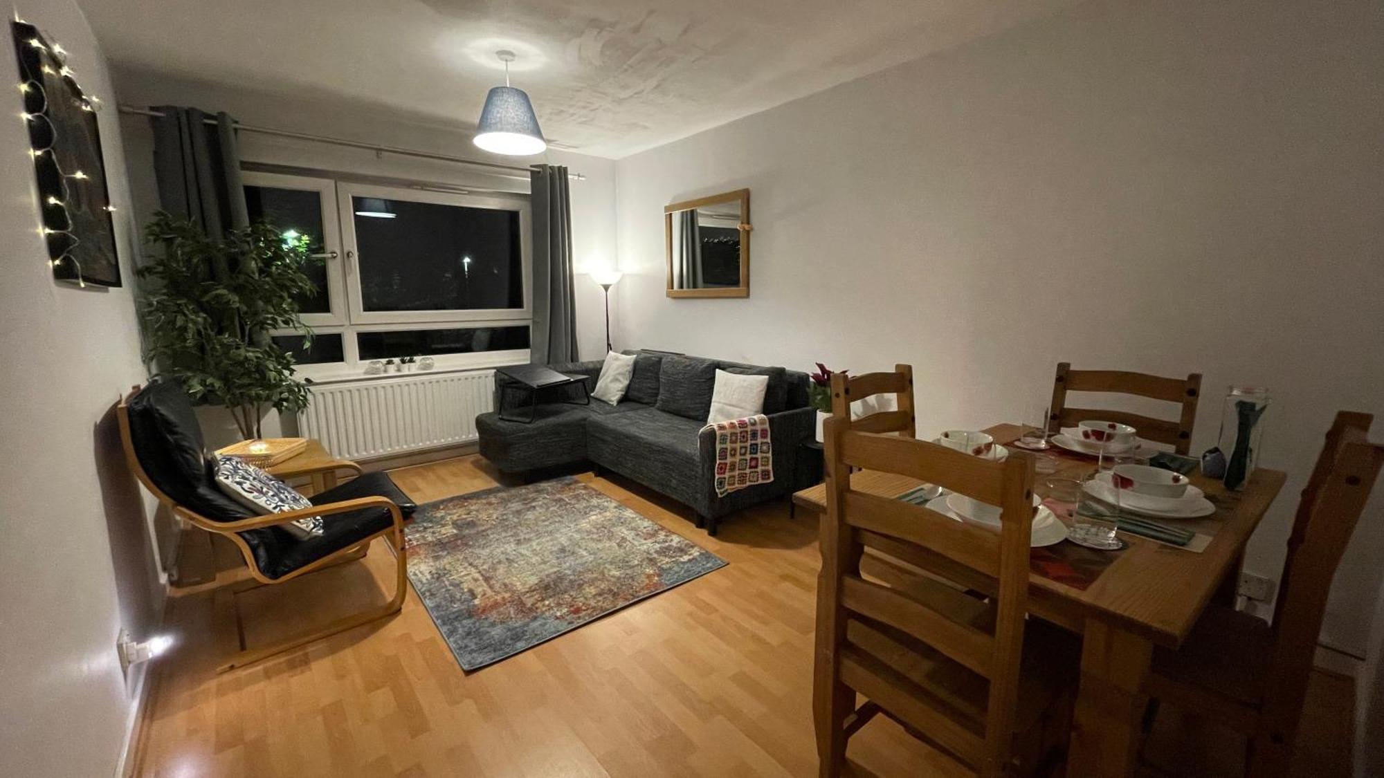 Cosy Flat For 4, Family Friendly, Private Parking, Close To Central Лондон Екстериор снимка